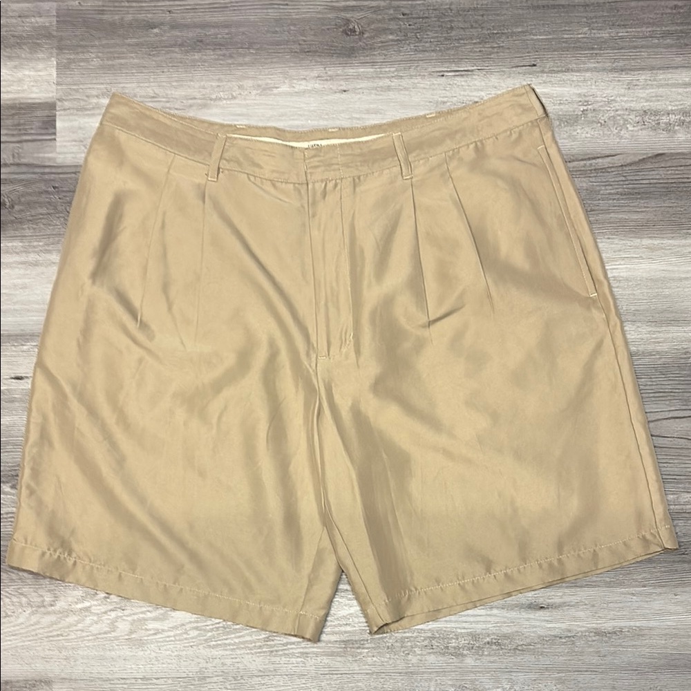 Men's Tan Shorts